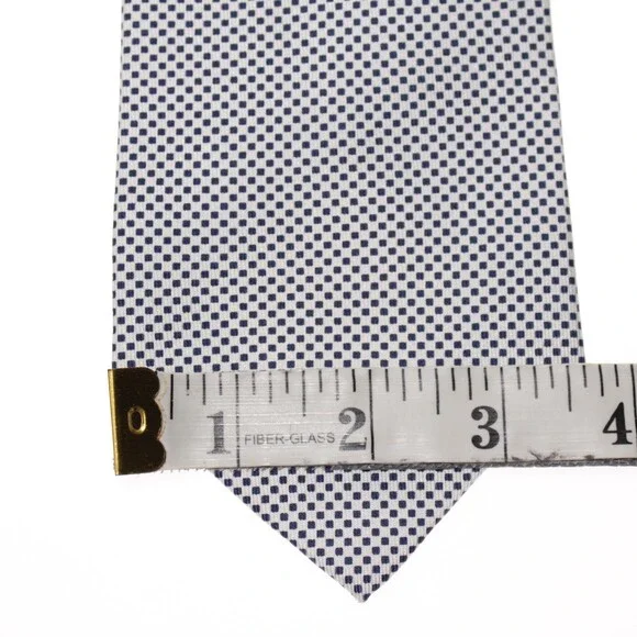 Drake's NWT Neck Tie in Blue & White Geometric Pattern 100% Silk